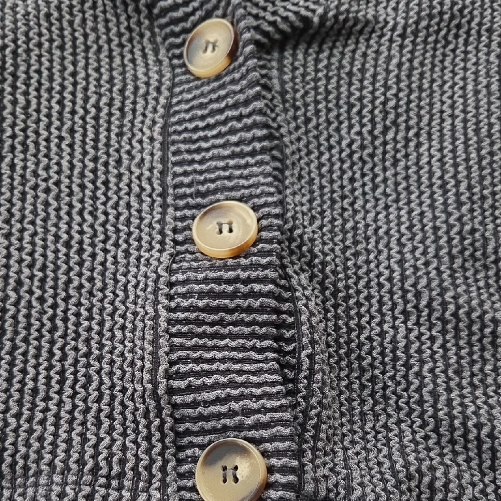 Altar'd State Small Cropped Cardigan Black Button-Up Women's Oversized  Sweater - Picture 2 of 9